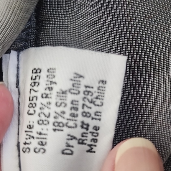 Johnny Was Velveteen Silk Floral Blue Top Size S - Picture 13 of 13